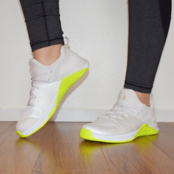 Nike Metcon 4 Flyknit - Picture 7 of 7